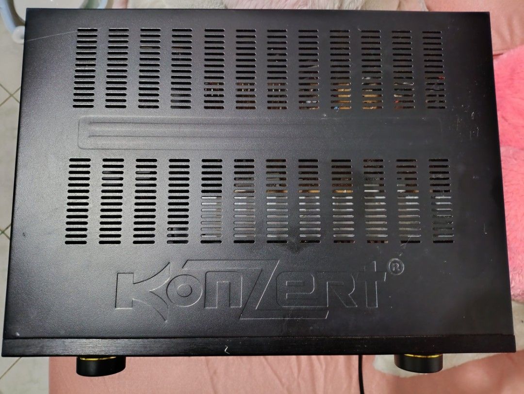 KONZERT AV-603r+ AMPLIFIER 500watts (Category: Soundbars, Speakers & Amplifiers) located in Navotas City. Submitted by rwellt23 (Listing ID 1466436883, Image 2). Description: PTPA! FOR SALE! ORIGINAL KONZERT AV-603r+ 500watts LATEST MODEL! 5K! May bawas pa po sa sure buyer, PM lang po Goods pa po ang unit, 8.5k po ang orig price nito May warranty seal pa po ito, meaning hindi pa nabubuksan (No history of repair) ISSUE: Nabali lang po ang FM Anten