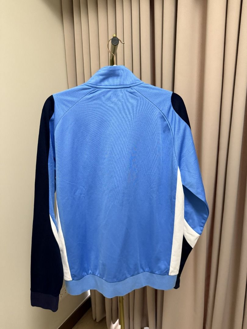 LACOSTE Blue Jacket in Large (Category: Coats, Jackets and Outerwear) located in Marikina City. Submitted by tashdeclutters. (Listing ID 1466345154, Image 2). Description: ✨ LACOSTE Blue Jacket in Large - P1990 ✨ Condition 3: Good/Lightly Used 🛍️ Purchased in: USA ✨ @tashdeclutters ✨ Created to share the things that no longer spark joy with Tash — and hopefully, let them spark joy for someone else. 🤍 📌 SHOP POLICIES • Prices posted are FINAL. 