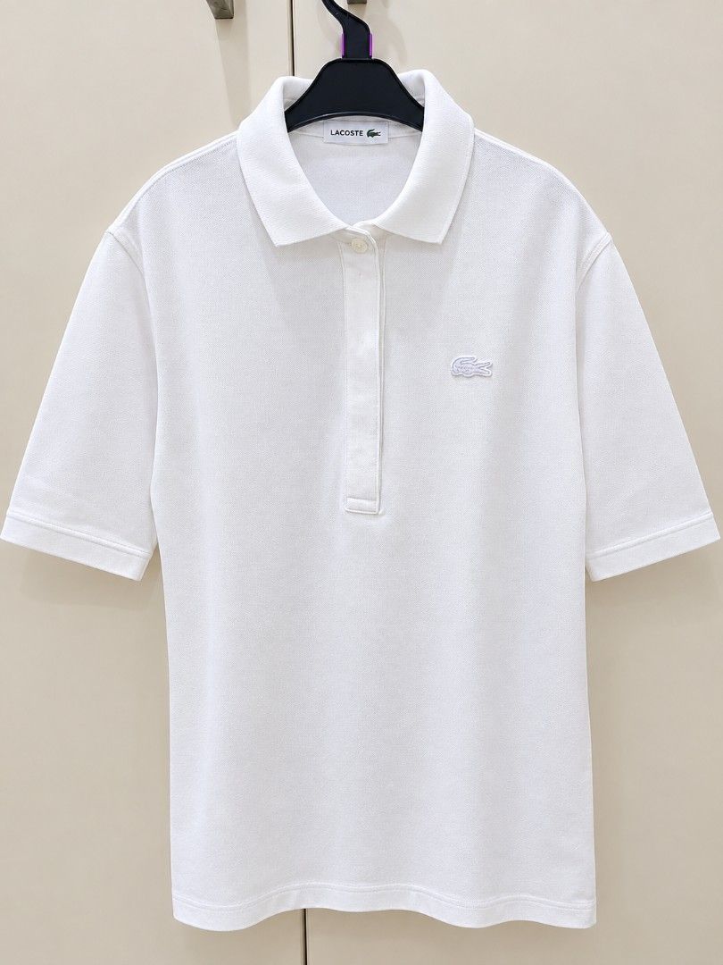 Lacoste woman (Category: Tshirts & Polo Shirts ) located in Makati City. Submitted by monicaelise (Listing ID 1466380887, Image 1). Description: in perfect condition size 38.