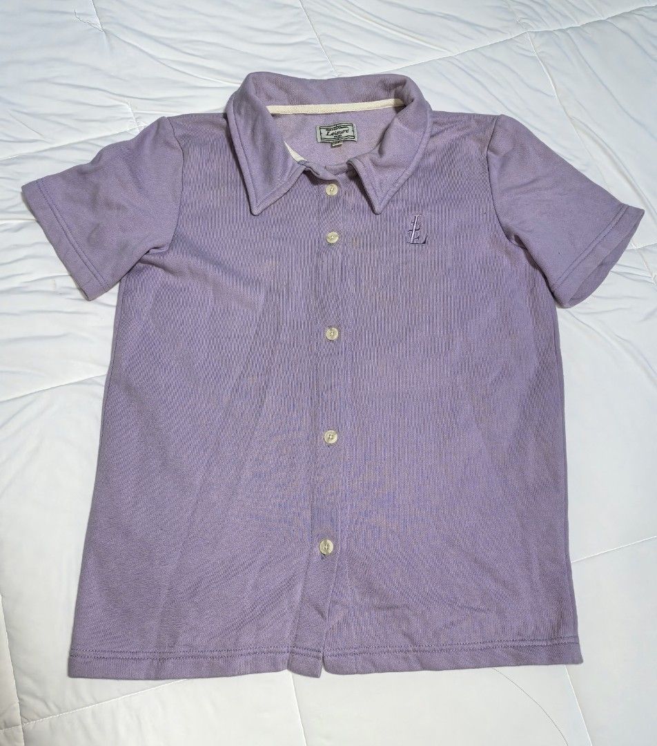 Ladies Polo Shirt Large (Category: Blouses) located in Naga. Submitted by princessta62477 (Listing ID 1466454936, Image 1). Description: .