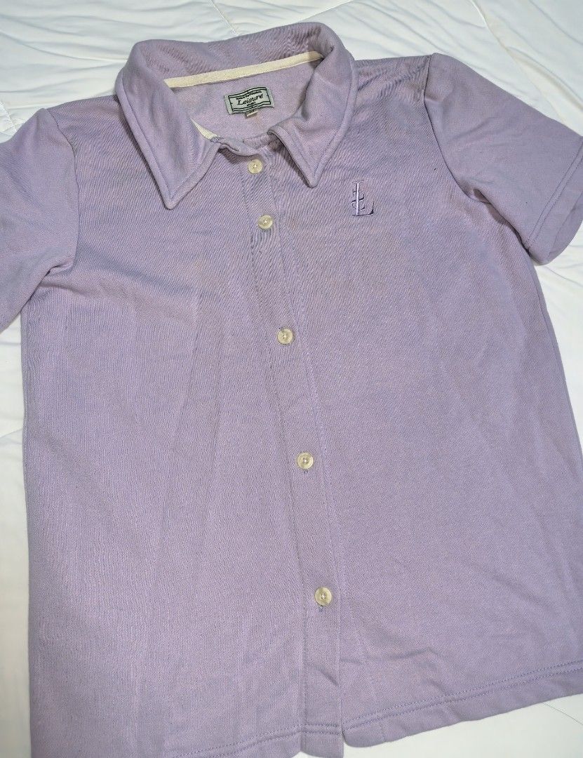 Ladies Polo Shirt Large (Category: Blouses) located in Naga. Submitted by princessta62477 (Listing ID 1466454936, Image 2). Description: .