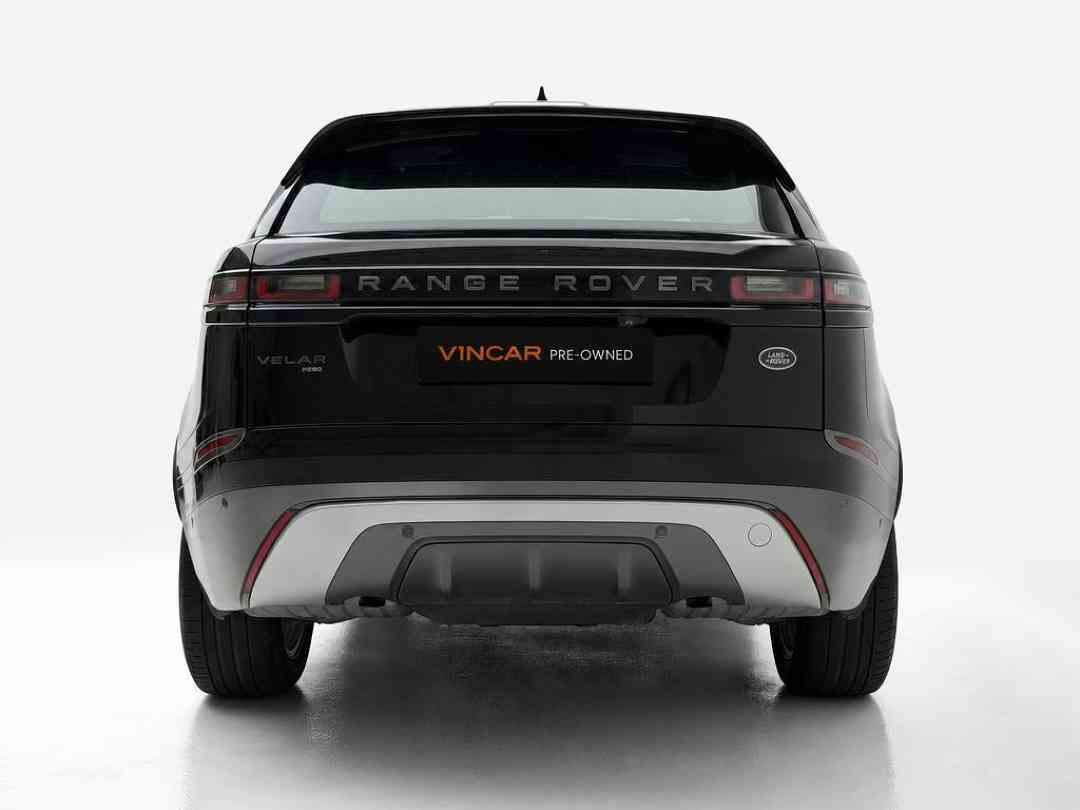 Land Rover Range Rover Velar 2.0 Si4 R-Dynamic HSE (A) (Category: Used Cars) located in Singapore. Submitted by vincar_pre-owned (Listing ID 1466509616, Image 3). Description: Fully serviced by agent. Sleek SUV delivers a refined driving experience with premium comfort, cutting-edge technology, and the unmistakable presence of a range rover. Perfect for those seeking style, performance, and practicality in one elegant package. Contact us today to