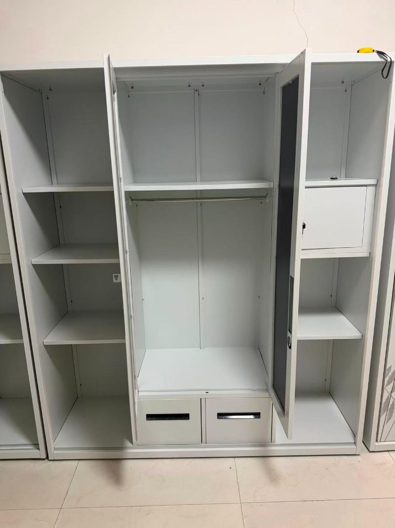 Large wardrobe with mirrored doors and tropical leaf pattern (Category: Shelves, Cabinets & Racks) located in Caloocan City. Submitted by swiftdolphin.2aa81b (Listing ID 1466356548, Image 2). Description: Upgrade your bedroom with this spacious steel wardrobe ✨ Modern marble design with mirrored doors, perfect for keeping your room neat and organized. ✅ Large storage capacity ✅ Hanging area for clothes ✅ Multiple shelves for folded items ✅ 2 spac