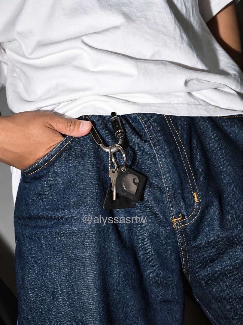 LAST 3 PCS! AUTH/BNEW Carhartt Silver Keychain (Category: Luxury Accessories) located in Davao. Submitted by alyssaclosett (Listing ID 1466479221, Image 2). Description: LAST 3 PCS! 👀🚨 Extra lang sa Balikbayan box mga ma’am/sir! AUTH/BNEW Carhartt Silver Keychain 🔑 Open for TAKE ALL 👀 ₱**9 each only 🫣 3 pcs na lang — first to claim! 💌 Comment/DM to claim. #carharttph.