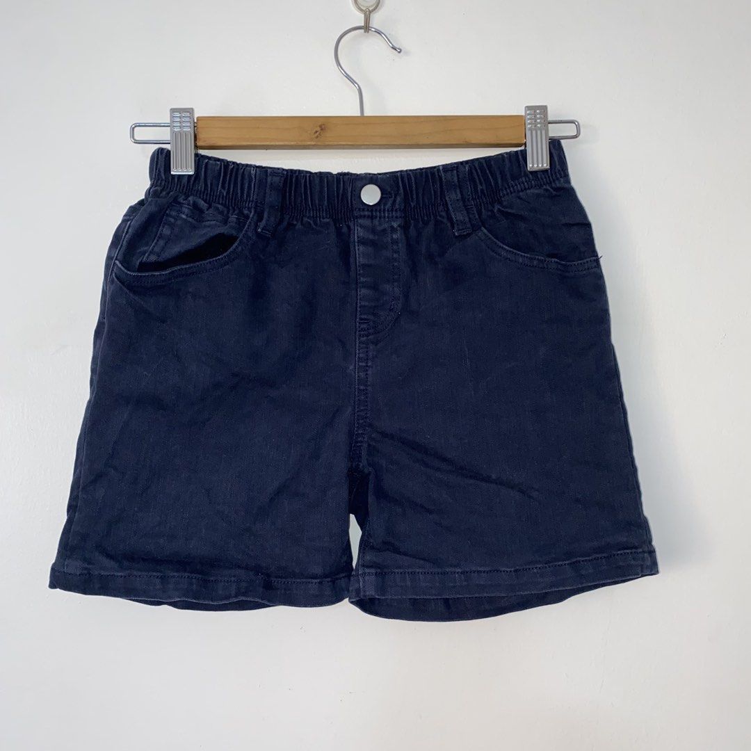 Lativ kids easy shorts (Category: Babies & Kids Fashion) located in San Jose del Monte. Submitted by daintycut (Listing ID 1466430247, Image 1). Description: Size 130 cm.