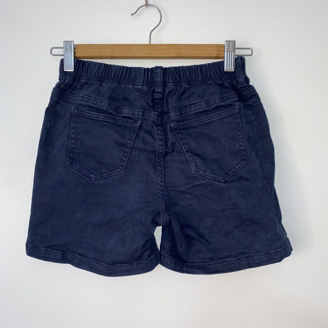 Lativ kids easy shorts (Category: Babies & Kids Fashion) located in San Jose del Monte. Submitted by daintycut (Listing ID 1466430247, Image 3). Description: Size 130 cm.