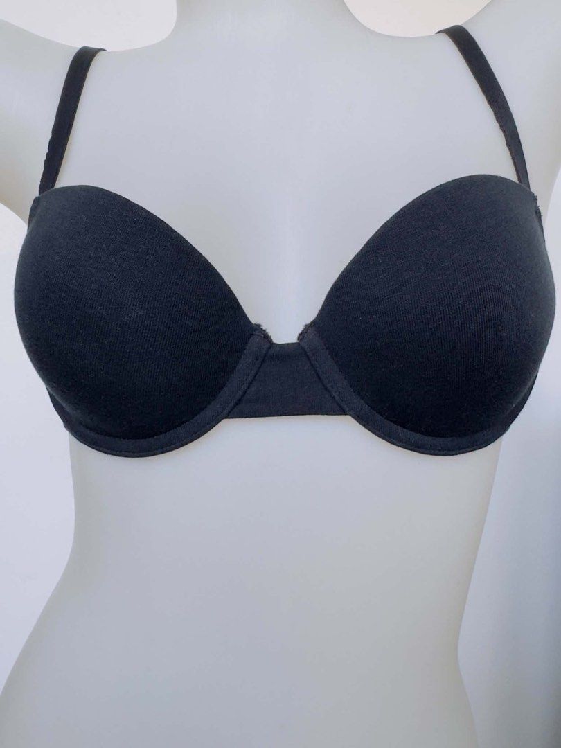 lazensia bra underwire 32C (Category: Undergarments & Loungewear) located in San Jose. Submitted by 99ners (Listing ID 1466558415, Image 1). Description: .