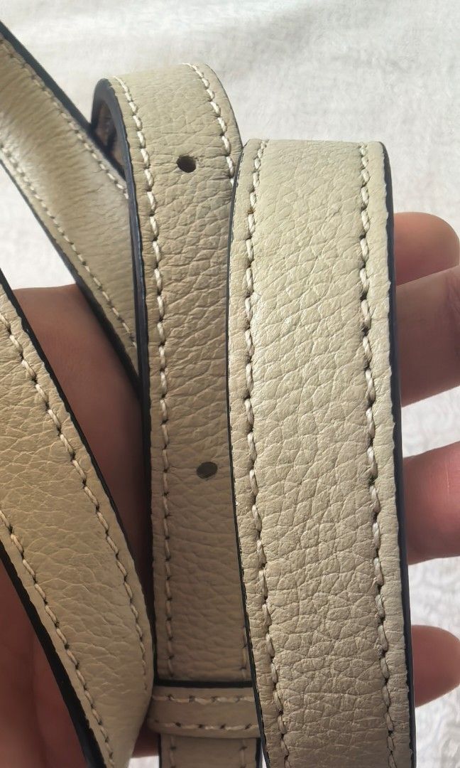 Leather sling for bag beige color (Category: Activewear) located in Tuguegarao City. Submitted by zenphoenix-7ad615 (Listing ID 1466563335, Image 2). Description: Beige color sling for bag.