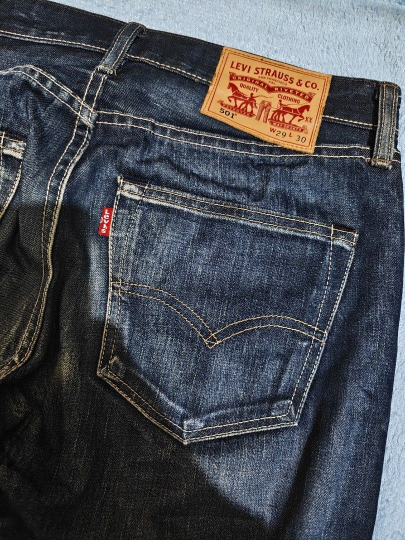 Levis (Category: Jeans) located in Mandaue City. Submitted by prekfinds (Listing ID 1466467522, Image 3). Description: Levi,s 501 Excellentcondition 9.8/10colorate Size: 29 on tag Dimes:29-31W x 40L Leg opening: 7 inches No issue.
