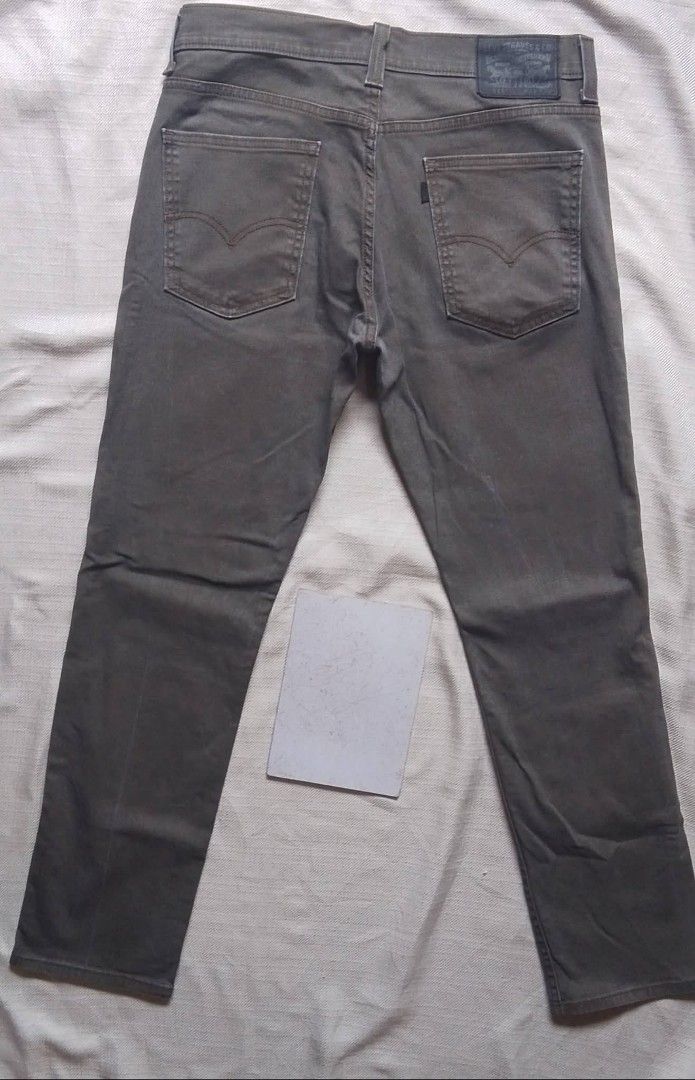 Levi's 511 slim fit (Category: Jeans) located in Calbayog City. Submitted by jen1027 (Listing ID 1466413468, Image 2). Description: Ptpa 🙏 LEVI'S 511 SLIM FIT MEN Size 33 L-30 On Tag Actual Length 39.5 Hem 7 Made In Bangla Excellent Condition Issue minimal sign of used Price 950 + sf ⛔ PAYMENT FIRST ⛔MOP-GCASH ⛔LOCATION:CALBAYOG CITY SAMAR ⛔PM.