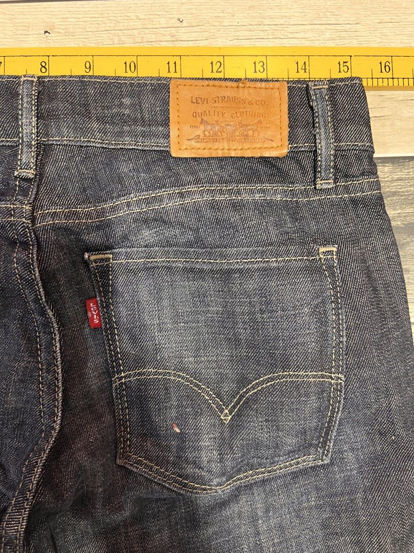 Levis flared jeans (Category: Jeans) located in Silay City. Submitted by jeffreyxsummer (Listing ID 1466459866, Image 3). Description: See photo for more details.