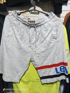 (Category: ) located in . Submitted by annenicathriftthriftlang (Listing ID 1466382697, Image 1). Description: .