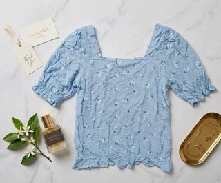 (Category: ) located in . Submitted by abbyprelovesclothing-2025 (Listing ID 1466451546, Image 1). Description: .