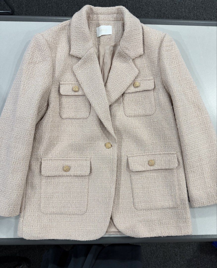 Light Pink Tweed Coat (Category: Coats, Jackets and Outerwear) located in Quezon City. Submitted by jdmc16 (Listing ID 1466351299, Image 1). Description: .