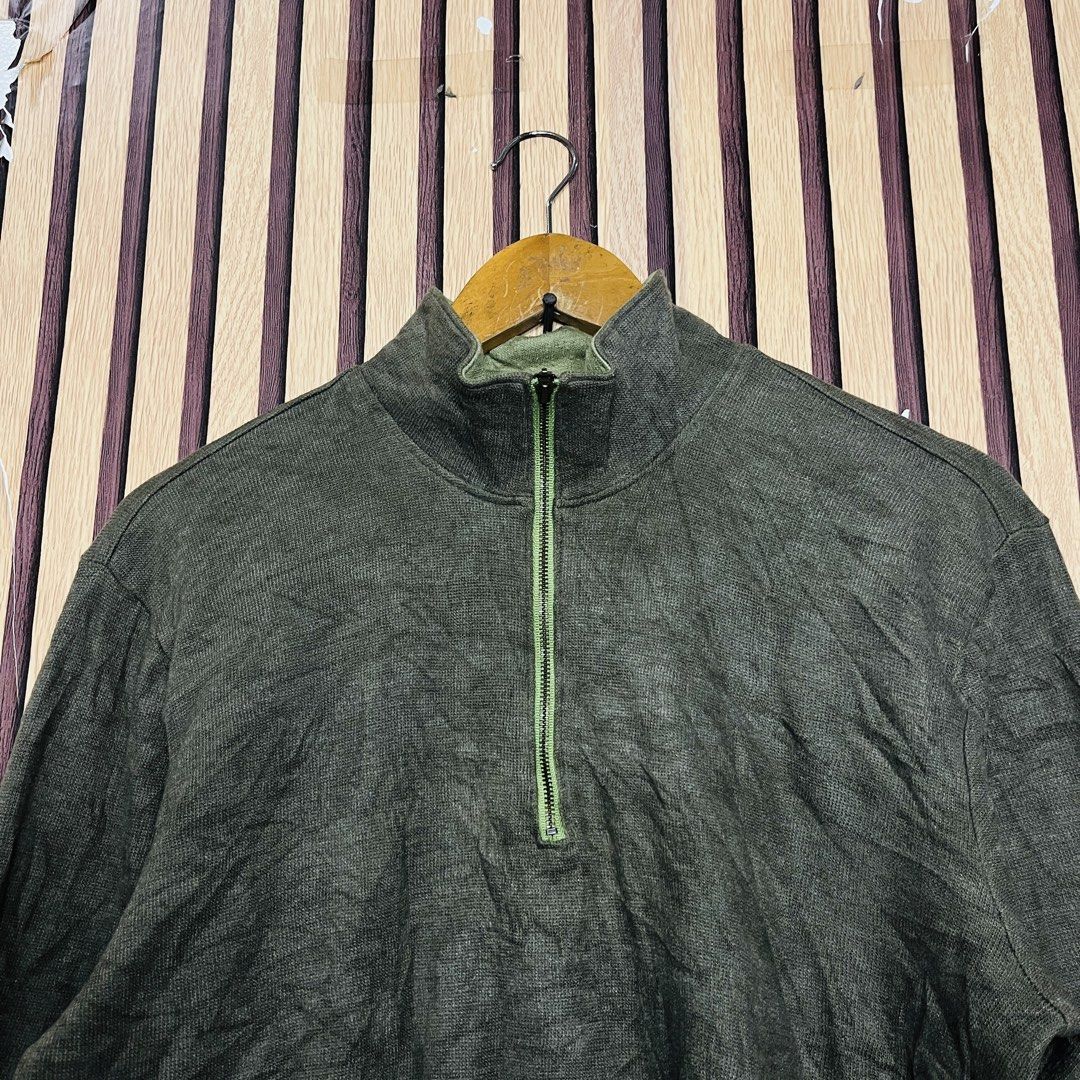 LINDSTORM GREEN MEDIUM 24x25 (Category: Coats, Jackets and Outerwear) located in Dasmarinas. Submitted by yg_supplies (Listing ID 1466438149, Image 3). Description: LINDSTORM GREEN MEDIUM 24x25.