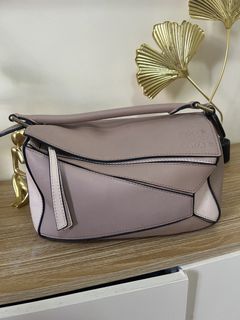 (Category: ) located in . Submitted by best_buyph_88 (Listing ID 1466355890, Image 1). Description: .