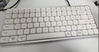 （分類：）位於 。 由 kathykooreading 提交（商品編號 1466435176，圖片 1）。簡介： 。