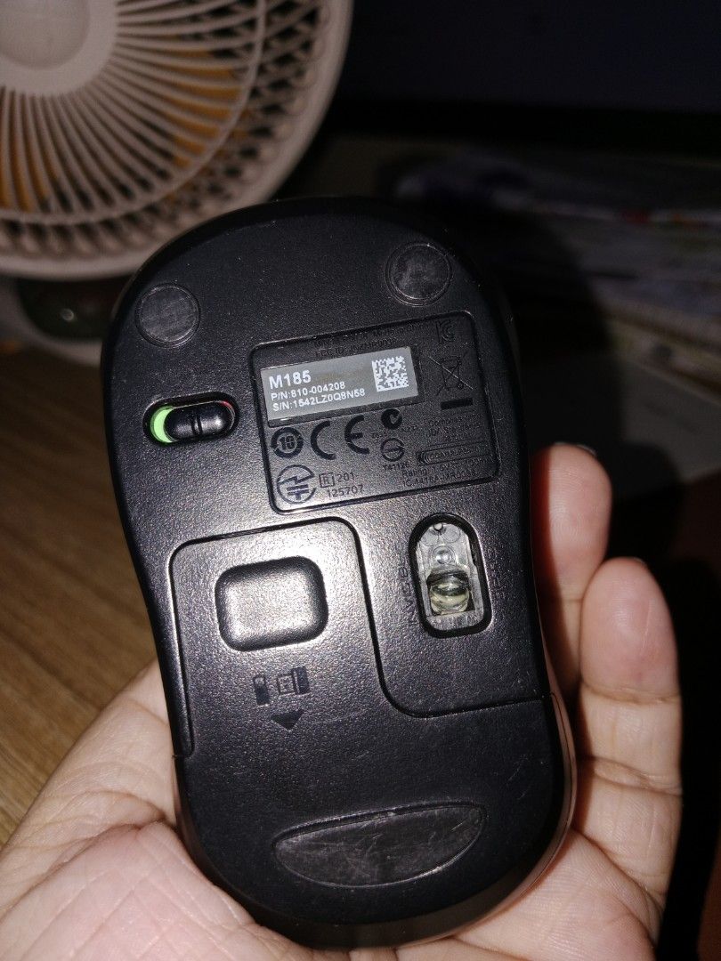 Logitech M185 Wireless Mouse Black Grey (Category: Mouse & Mousepads) located in Manila. Submitted by jamielleej87951 (Listing ID 1466452728, Image 2). Description: - Authentic Logitech M185 wireless mouse - Stylish black top cover with comfortable grey side grips - Standard 2-button layout with a smooth central scroll wheel - Equipped with an on/off switch near the optical sensor to save battery - Battery-operated for easy, portable plug-and-pla
