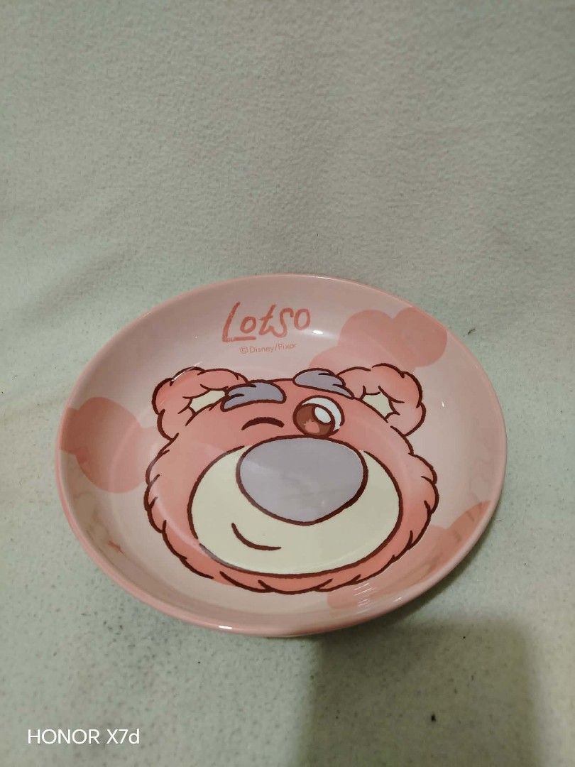 Lotso pink plate (Category: Dinnerware & Cutlery) located in Baguio. Submitted by noona_faith (Listing ID 1466349036, Image 1). Description: 175 pesos only 1 available 8 inches deep plate Ceramic / babasagin.