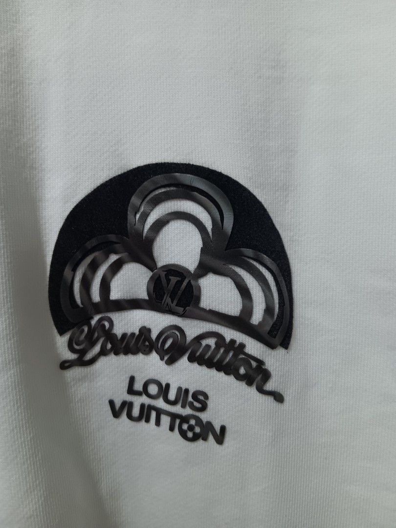 LOUIS VUITTON (Category: Luxury Apparel) located in Dauis. Submitted by udenglegaspi (Listing ID 1466444663, Image 2). Description: .