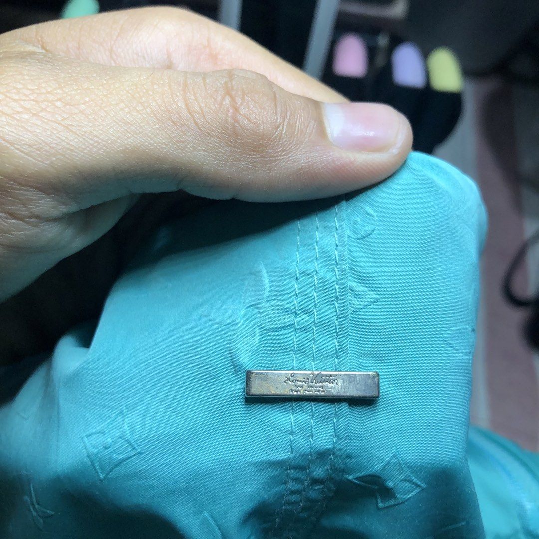 LOUIS VUITTON MONOGRAM SHORT (Category: Luxury Apparel) located in Dasmarinas. Submitted by corenyxmessy_3rd_account (Listing ID 1466529270, Image 3). Description: waist - 29 to 32 length - 14.5.