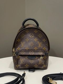 (Category: ) located in . Submitted by lovelotsluxury (Listing ID 1466440661, Image 1). Description: .