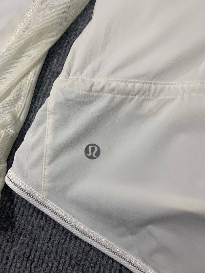 Lululemon Kicking Asphalt Jacket (Category: Coats, Jackets and Outerwear) located in Dumaguete. Submitted by dailywear6200 (Listing ID 1466456498, Image 3). Description: Lululemon Kicking Asphalt Jacket Dot 4 Width 17 Length 24-27 Excellent condition Need rewash only.