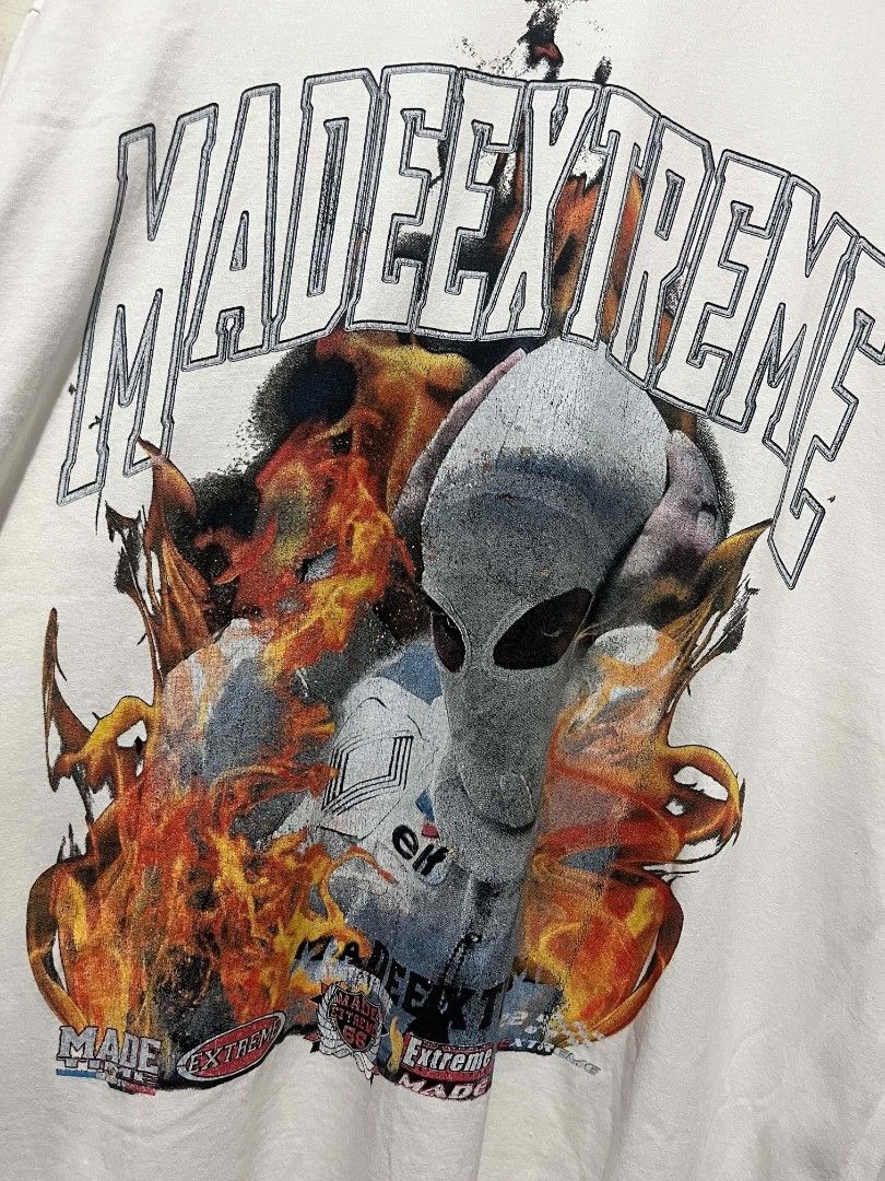 MADE EXTREME (Category: Formal Shirts) located in Leyte. Submitted by thriftflip2 (Listing ID 1466355253, Image 2). Description: MADE EXTREME T SHIRT ALIEN TATERD DESIGN NO ISSUE NEED WASH BOXY TYPE SIZE LARGE ON TAG WIDTH 25.5 LENGTH 29.