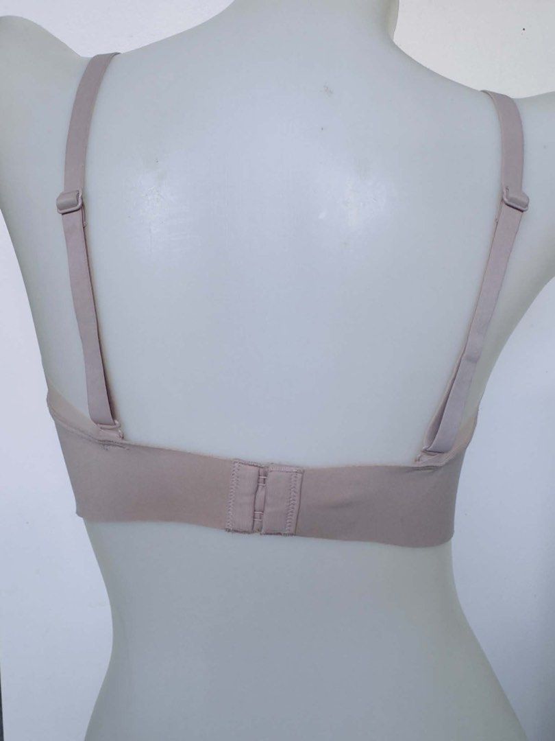 maidenform nonwire 36BC (Category: Undergarments & Loungewear) located in San Jose. Submitted by 99ners (Listing ID 1466557447, Image 2). Description: .