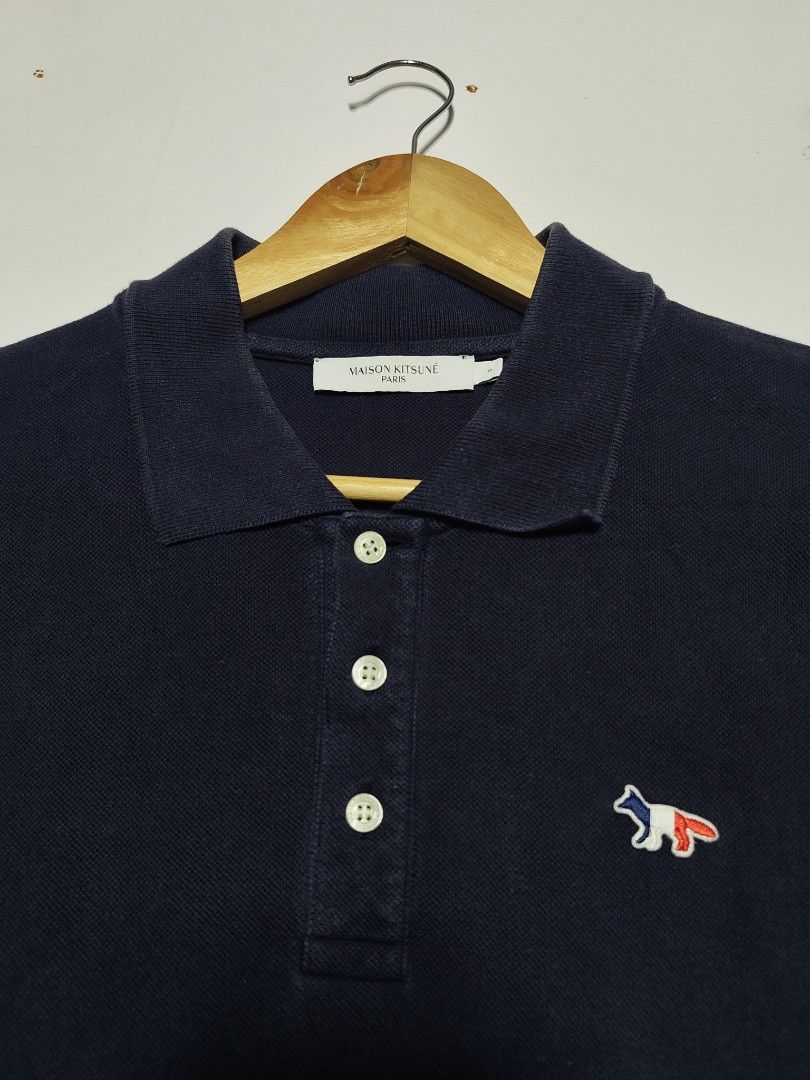 MAISON KITSUNE TRI COLOR FOX PATCH (Category: Tshirts & Polo Shirts ) located in Tumauini. Submitted by znernatpiece (Listing ID 1466454452, Image 2). Description: MAISON KITSUNE TRI COLOR FOX PATCH ACTUAL DIMENSIONS ON PICTURES GOOD CONDITION NO ISSUE +SF.