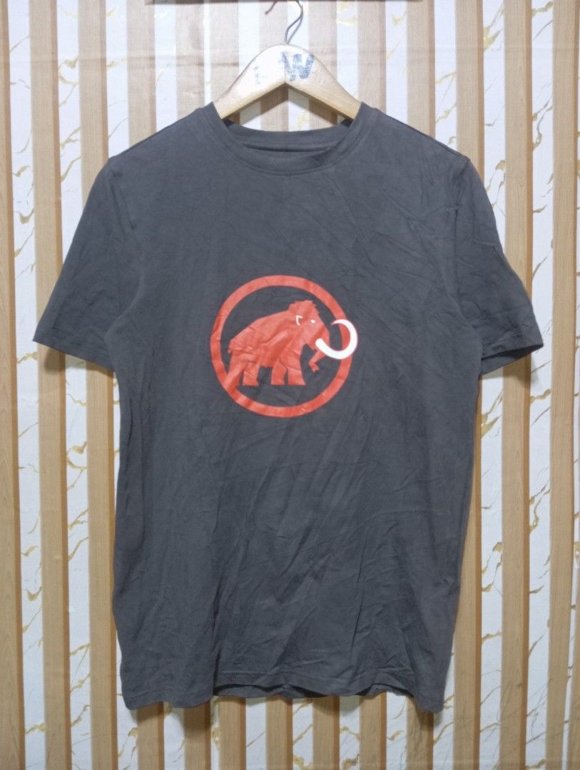 MAMMUT SHIRT (Category: Activewear) located in Monkayo. Submitted by danielcabusora (Listing ID 1466478977, Image 1). Description: MAMMUT SHIRT W-18 L-26 EXCELLENT NO ISSUE FRESH FROM BALE.