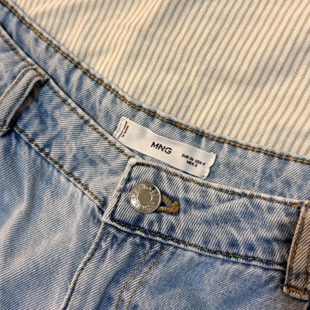 MANGO DENIM SHORTS CLEAN CUT (Category: Shorts) located in Cabanatuan. Submitted by geleen.declutter (Listing ID 1466456805, Image 3). Description: ORIGINAL MANGO DENIM SHORTS Flaws: Minor discoloration. No stains or tattered damages. Size/Dimensions are posted 📍Mango SM Baguio branch.