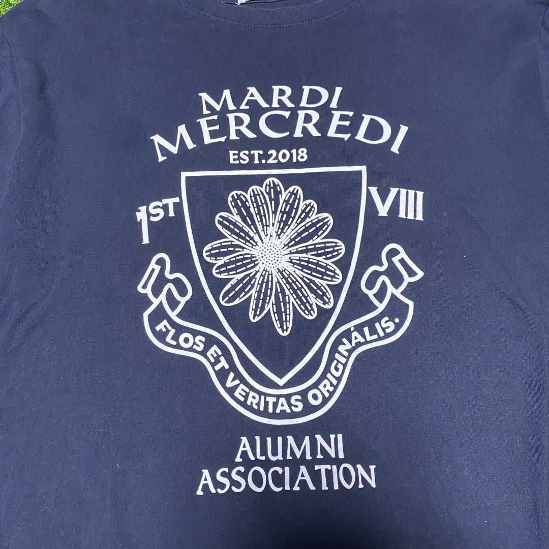MARDI MERCREDI (Category: Activewear) located in Zaragoza. Submitted by kurlarances (Listing ID 1466523863, Image 3). Description: MARDI MERCREDI ‎ size medium ‎dimes W20/L24 ‎condition EXCELLENT ‎color rate 9.7/10 ‎issue NEED WASH .