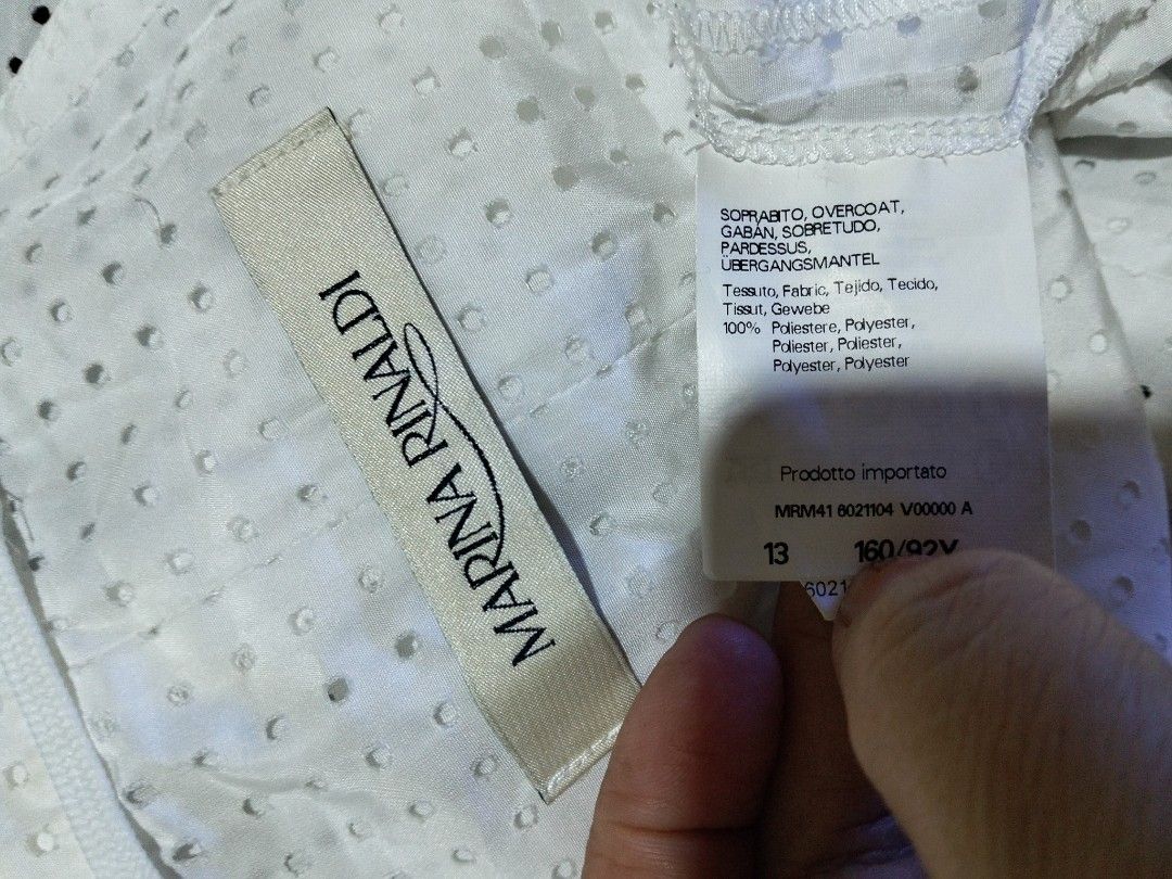 Marina rinaldi jacket size M to L (Category: Coats, Jackets and Outerwear) located in La Trinidad. Submitted by designeritems2000 (Listing ID 1466473870, Image 2). Description: .