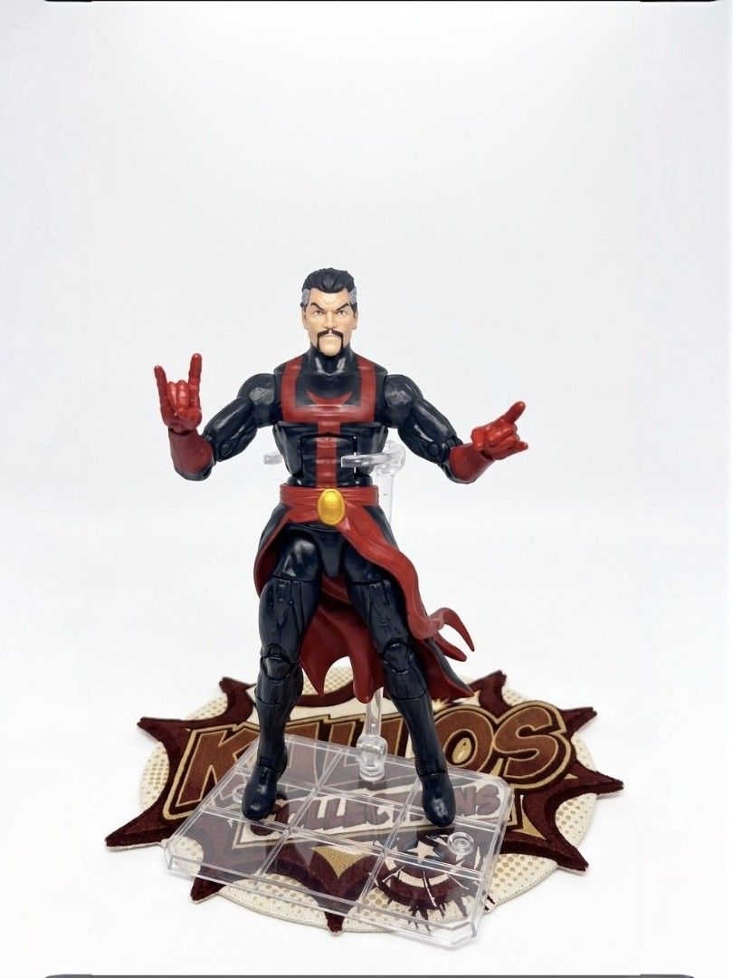 Marvel Legends Doctor Strange (Category: Figurines & Statues) located in Pasay City. Submitted by rosaireca57686 (Listing ID 1466510486, Image 3). Description: For Sale: Marvel Legends Doctor Strange (Classic Comic Version) Add this highly detailed figure to your collection! Price: ₱1,450 Condition: Loose / Pre-owned Inclusions: Marvel Legends Doctor Strange main figure Cloak of Levitation Pair of mystical magic/spell casting effects Clear action