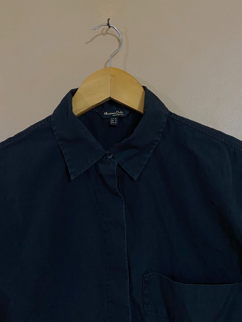 Massimo Dutti Button Up Boxy Polo (Category: Tshirts & Polo Shirts ) located in Cadiz. Submitted by thespotcdz (Listing ID 1466409383, Image 3). Description: US 4 on tag Fits Medium Width 22" Length 26-28" 9/10 rate.