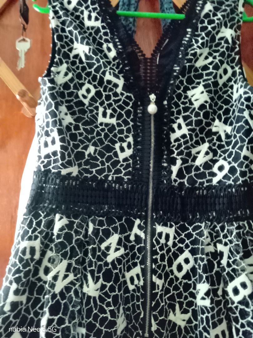 Maxi (Category: Dresses) located in Trece Martires City. Submitted by sulit_buys (Listing ID 1466400127, Image 3). Description: Bust -34' Waist- 30' Length- 42 Best fit medium size.