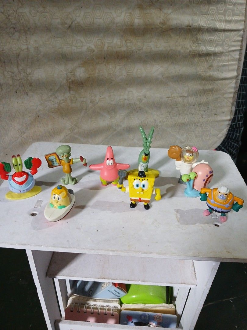 Mcdo Spongebob Squarepants Figure Toy Set (Category: Figurines & Statues) located in Manila. Submitted by diczenestr94951 (Listing ID 1466353572, Image 3). Description: - Complete set of 8 SpongeBob SquarePants mini figures - Includes SpongeBob, Patrick, Squidward, Mr. Krabs, Sandy, Gary, Mermaid Man, and Plankton - Sold as a complete bundle only - Perfect for fans and collectors - Condition: Minor paint wear from play and storage.