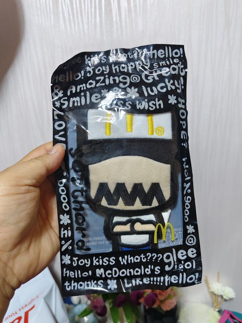 MCDONALDS ZODIAC SIGN (Category: Character Goods) located in Baguio. Submitted by syakniseph1105 (Listing ID 1466422744, Image 2). Description: take all sealed 2013 mcdonalds collection.