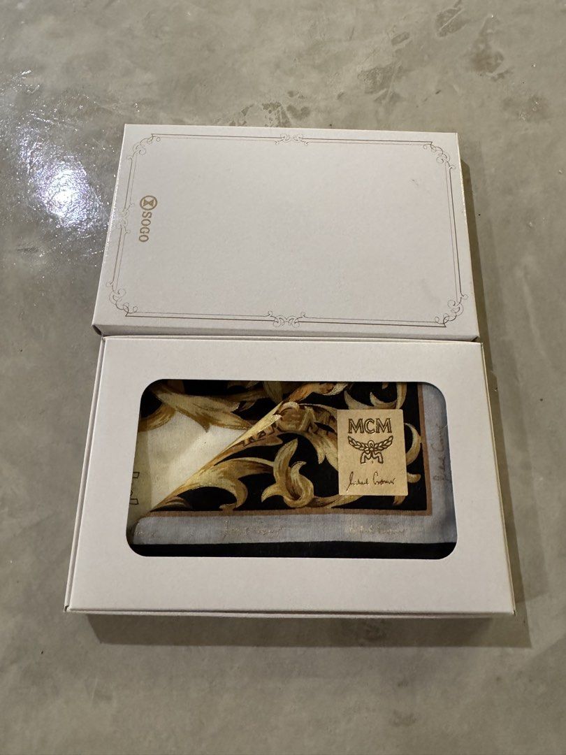 MCM Handkerchief Gift Set (Category: Luxury Accessories) located in Manila. Submitted by thevintage90_sretro. (Listing ID 1466372776, Image 2). Description: MCM Handkerchief Gift Set Brandnew with box legit dm.