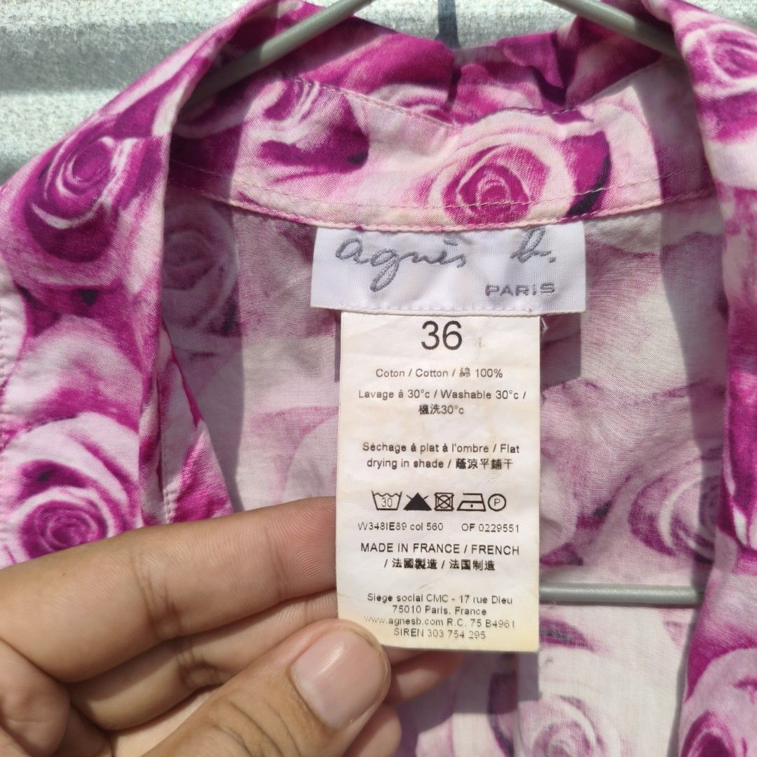 (Medium ) Agnes B. all over floral top (Category: Longsleeves) located in Lucena. Submitted by minryism (Listing ID 1466388158, Image 3). Description: agnes b. all over floral printed top 💃💃 fits medium ladies 💪💪fits xs-small men onli: 300 Length:23 in Width (pit to pit):17 in Shoulder:14.5 in Sleeves:24 in Arm opening: 7 in so chic!! paired with ur funky printed skirt!!! in awe? Aw aw 🐶 forda best fit po u can measure ur fav garments to com
