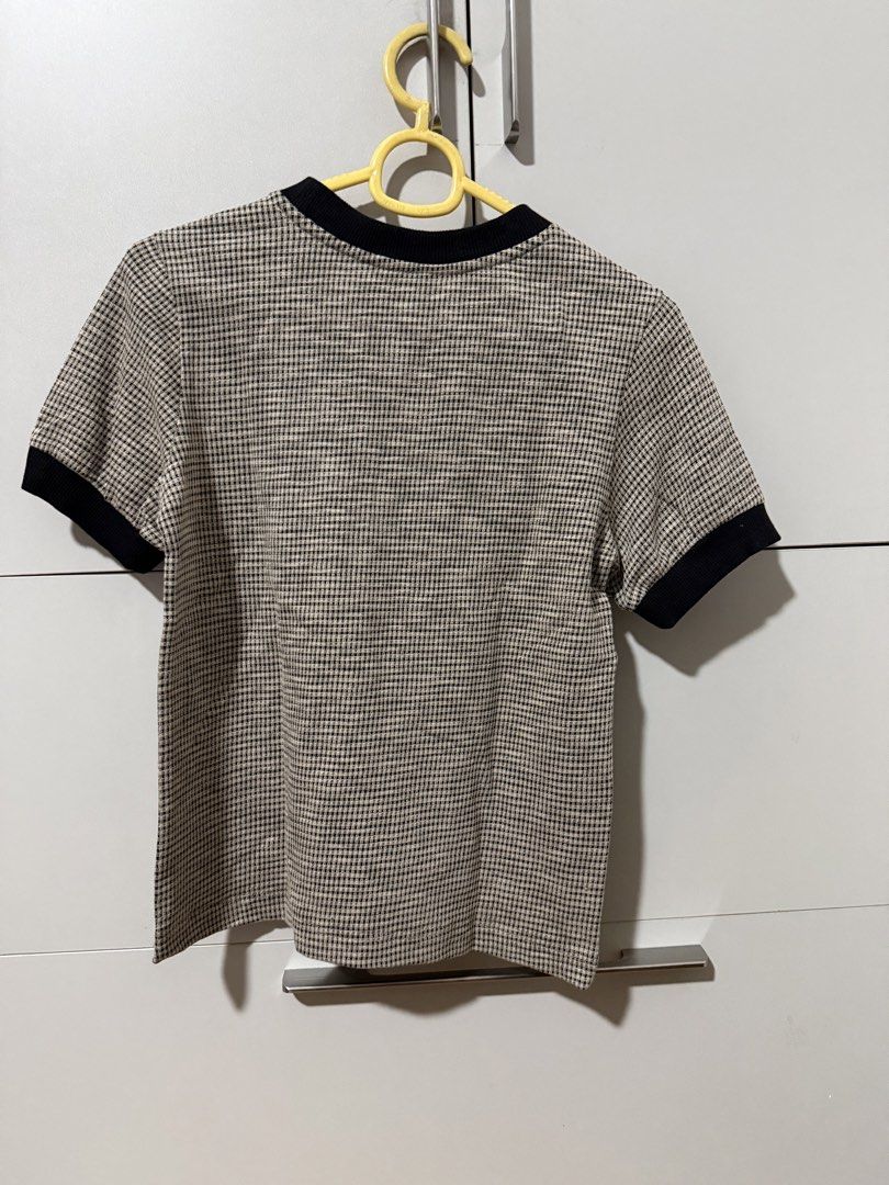 MEMO Ultimate Basics Checkered Ringer T-Shirt XS (Category: Shirts) located in Manila. Submitted by mpt99876 (Listing ID 1466523365, Image 3). Description: .