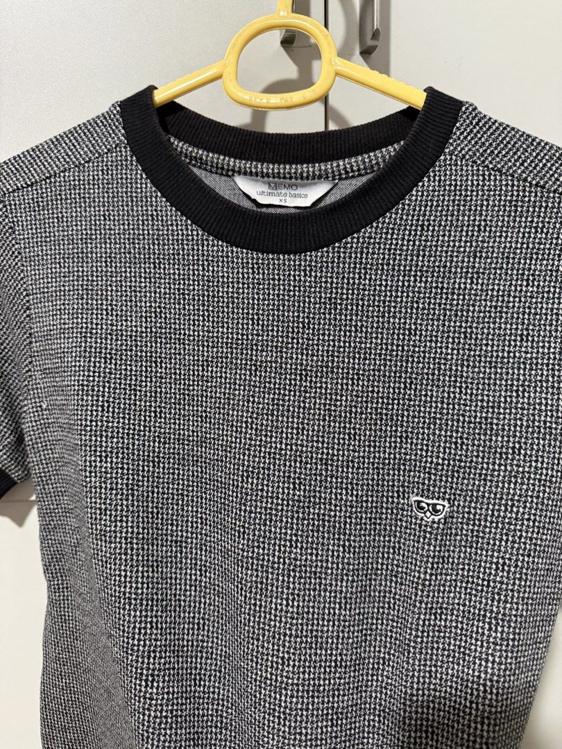 MEMO Ultimate Basics Houndstooth Ringer T-Shirt XS (Category: Shirts) located in Manila. Submitted by mpt99876 (Listing ID 1466523329, Image 2). Description: - Brand: MEMO Ultimate Basics - Style: Black & White houndstooth pattern tee with short sleeves - Size: XS - Details: Black ribbed contrast crew neck and cuffs, cute embroidered owl logo on left chest - Material: Textured knit fabric - Condition: Super clean and ready to wear.