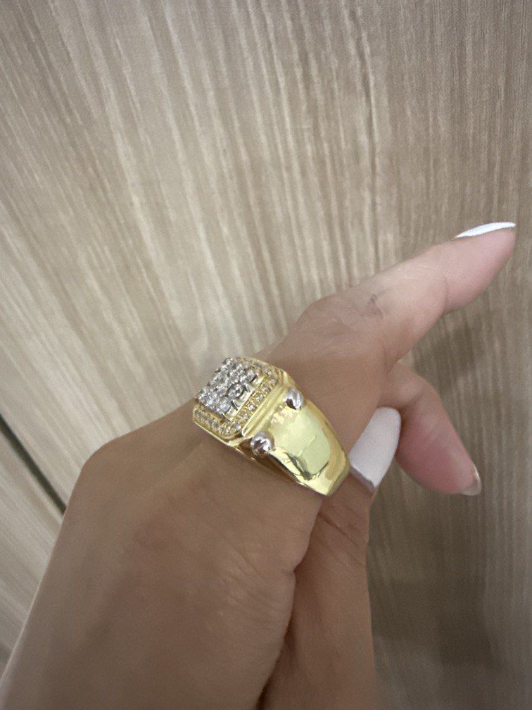 mens ring (Category: Jewelry) located in Bulacan. Submitted by cherylluxe (Listing ID 1466363772, Image 2). Description: 14kt yellow gold all natural diamonds mag for details.