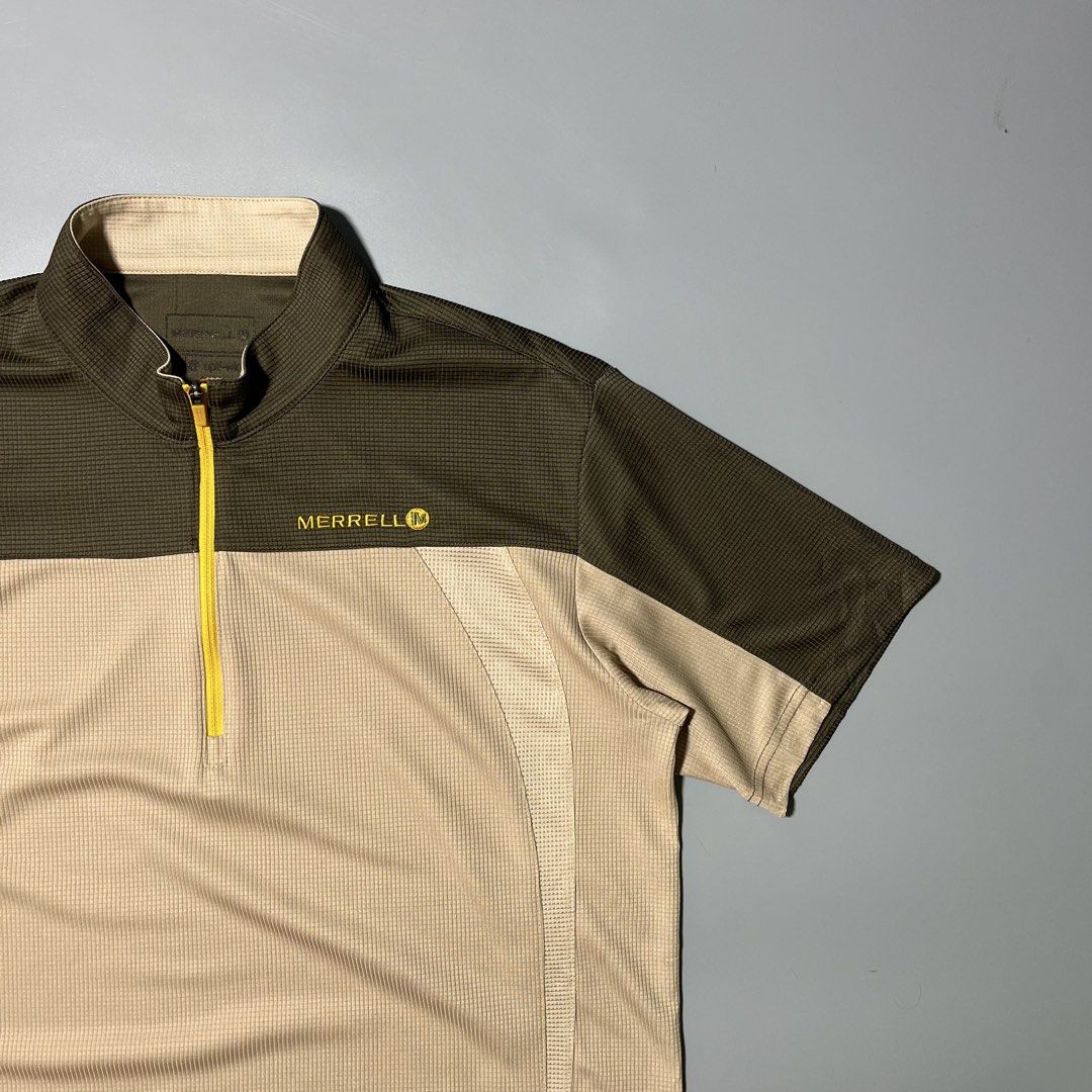 Merrell Half Zip Men’s Outdoor Shirt (Category: Activewear) located in Bacolod City. Submitted by marmanj (Listing ID 1466489993, Image 3). Description: ♻️ Merrell Half Zip Men’s Outdoor Shirt •Original - Complete tags •Condition: like new •Size: Medium ( L on tag ) •Length: 26” •Width: 20” •Color: Beige & Olive Green •Color rate: 10/10 •No flaws 🔖Price: ₱680 📌Location: Bacolod City Negros Occidetal ‼️Disclaimer: We are not affiliated with the 