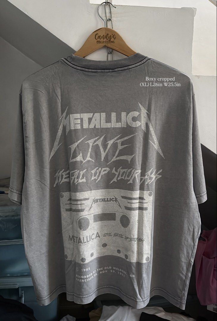 METALLICA Boxy (Category: Tshirts & Polo Shirts ) located in Cavite. Submitted by handpickedshirts (Listing ID 1466338123, Image 1). Description: New, boxy cropped. XL on tag Approx L26in W25.5in laid flat Actual photos.