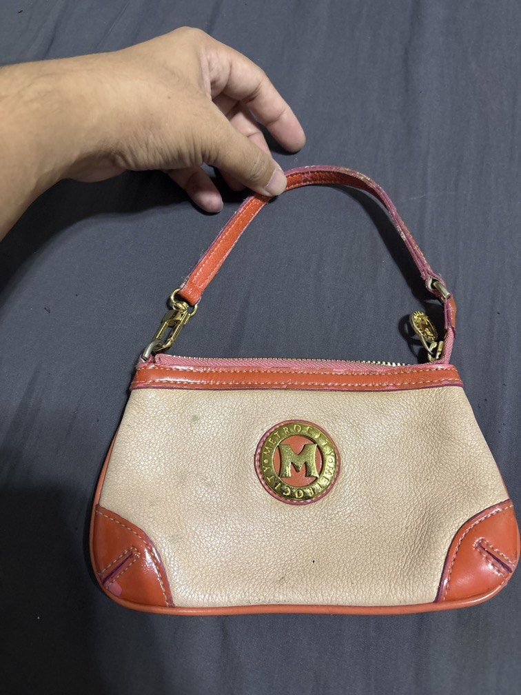 Metro City (Category: Wallets & Card holders) located in Cavite. Submitted by owsssss (Listing ID 1466473605, Image 1). Description: .