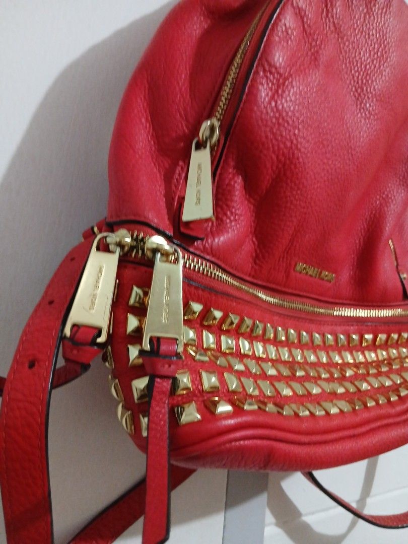 Michael Kors Limited edition backpack (Category: Backpacks) located in Manila. Submitted by mycloset2025 (Listing ID 1466352286, Image 3). Description: .