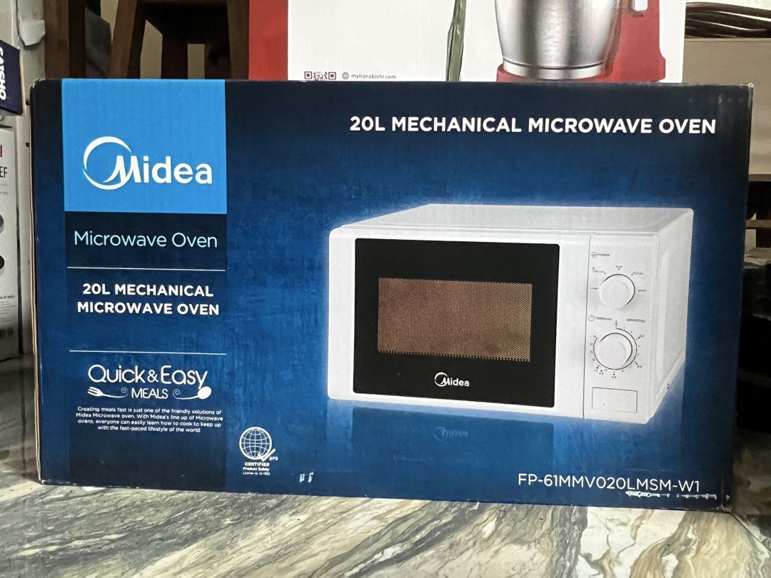 Midea Oven (Category: Ovens & Toasters) located in San Rafael. Submitted by ohjstnhere (Listing ID 1466467306, Image 1). Description: RFS: Wedding gift, need to dispose at a lower price J&T, Lalamove.