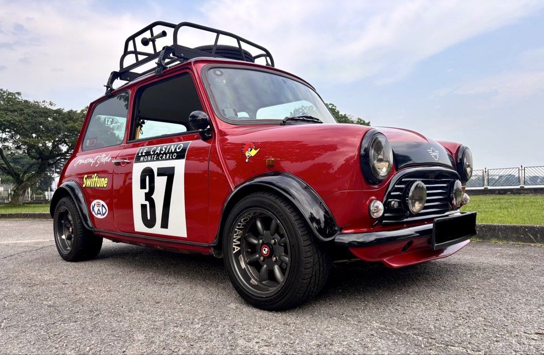 MINI MINI Austin Manual (Category: Used Cars) located in Singapore. Submitted by yaoster97 (Listing ID 1466474796, Image 2). Description: Letting go of my loved Austin Mini. All major panels have been replaced, rustproofed and freshly painted . Trimmings are all clean and de-chromed. New electrical harness for the entire car (equipped with 12V), includes internal ambience light and 2xUSB3.0 outlets to individual fuse. Recently rebuilt in Sept 202